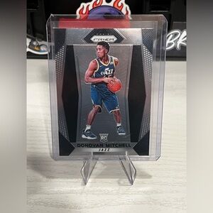 Donovan Mitchell rookie card
